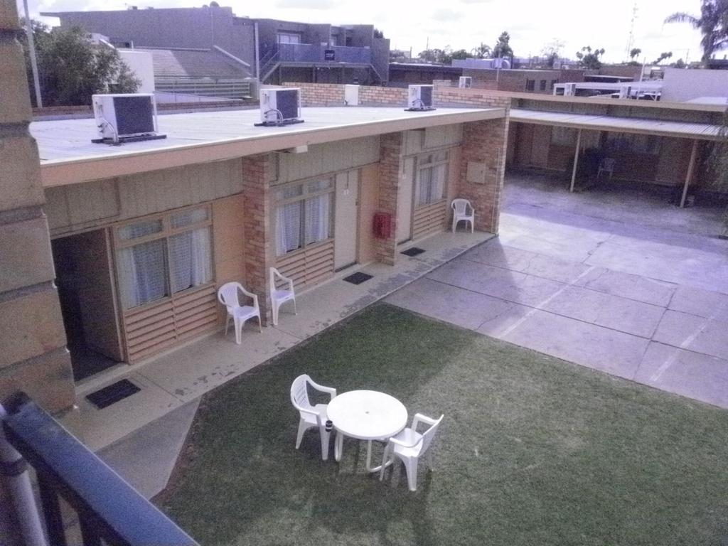 Karama Motor Inn Mildura Extérieur photo